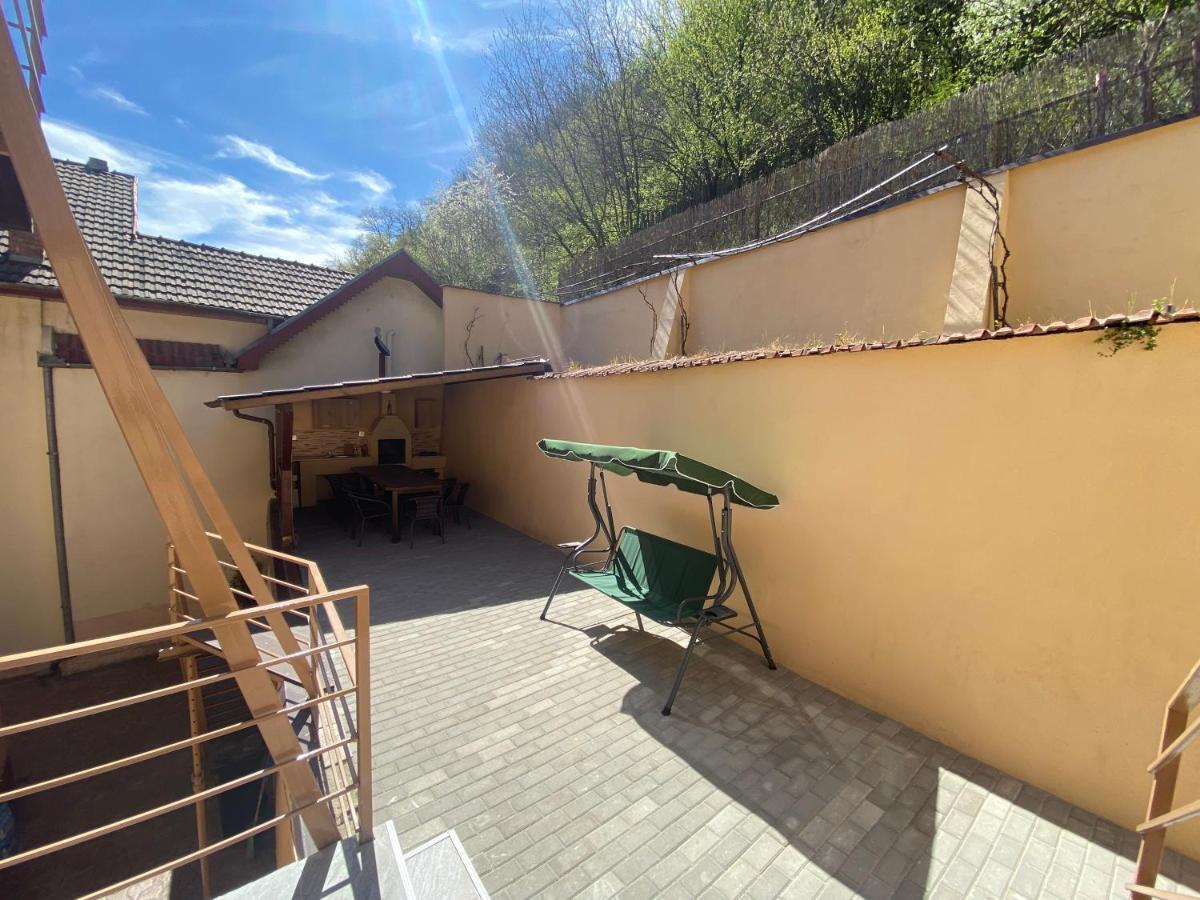 Casa Basu Villa Baile Herculane Exterior photo